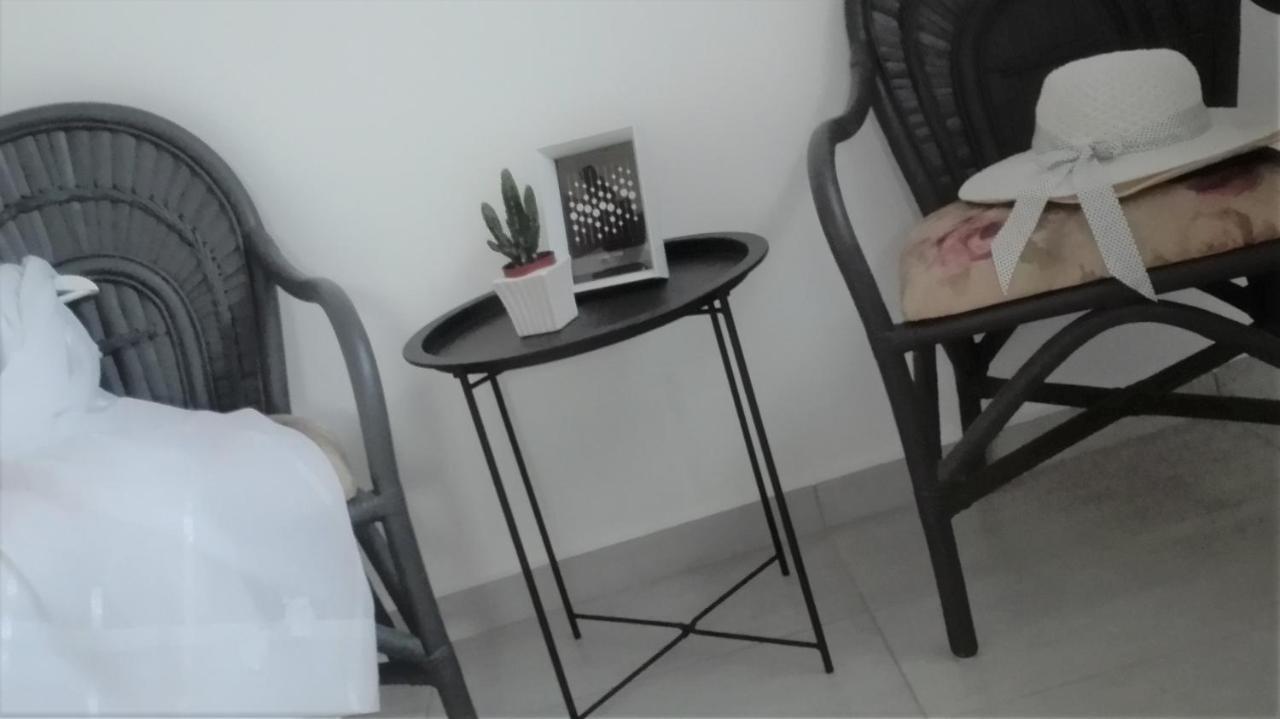 New Sea Escape Boutique Apt-Agii Aposto Li Beach Hanya Dış mekan fotoğraf